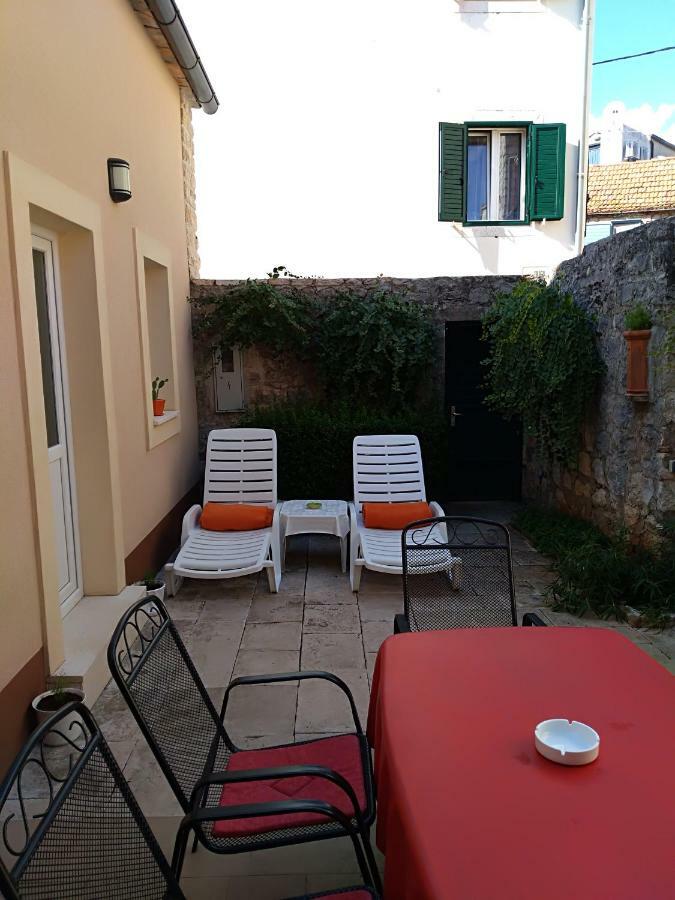 Mirina Apartamento Stari Grad  Exterior foto